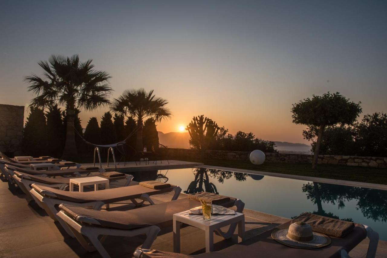Olea Luxury Suites Heraklion Ano Fortetsa ภายนอก รูปภาพ